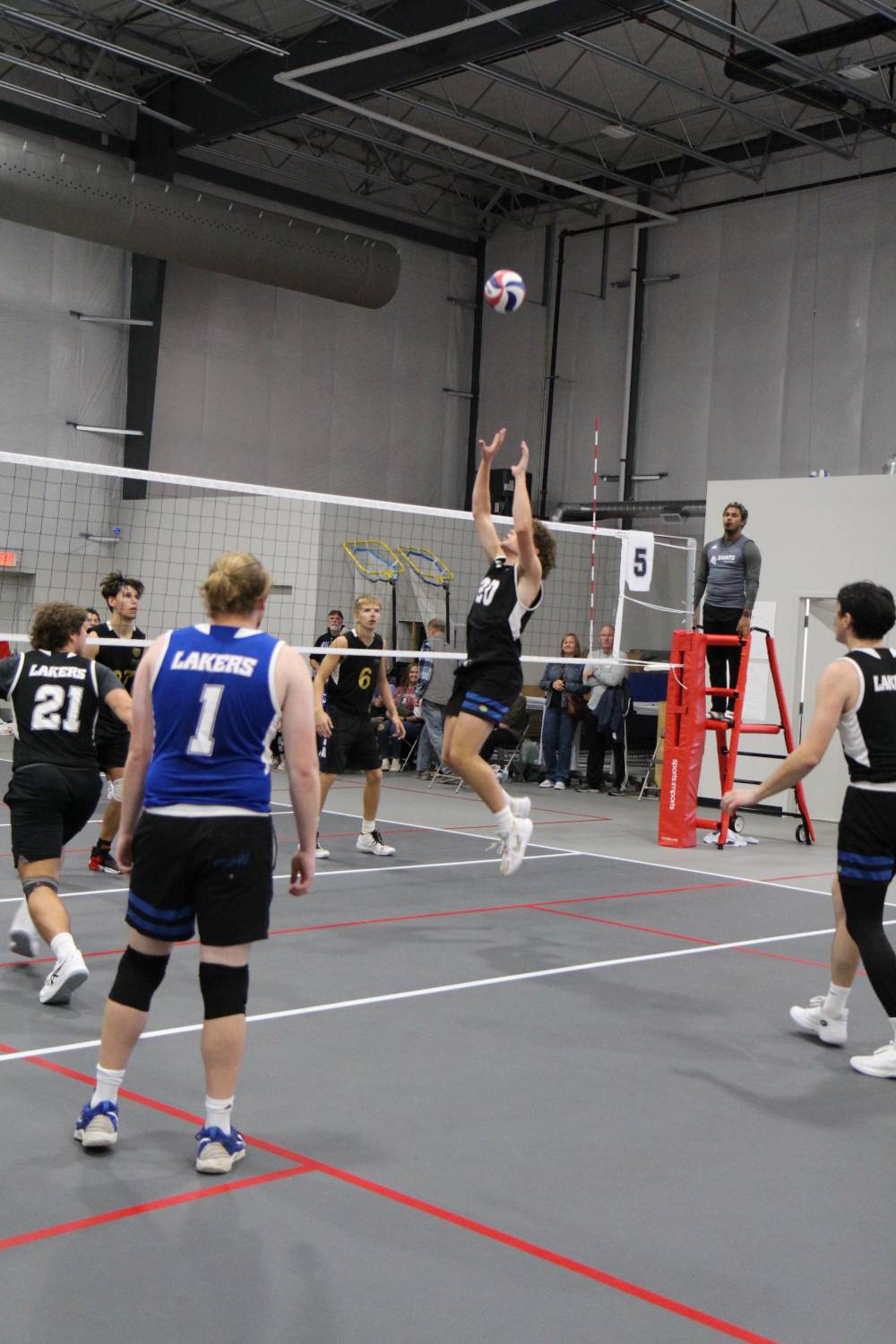 Mens Volleyball 4